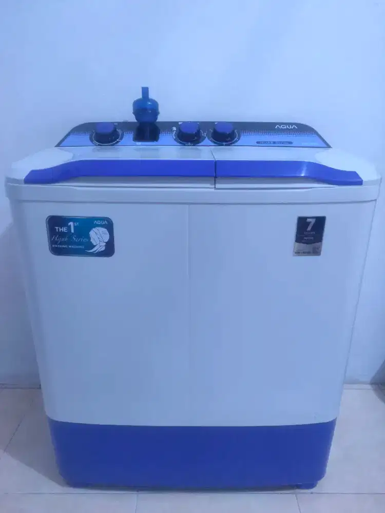 Mesin cuci 2 tabung AQUA ORI