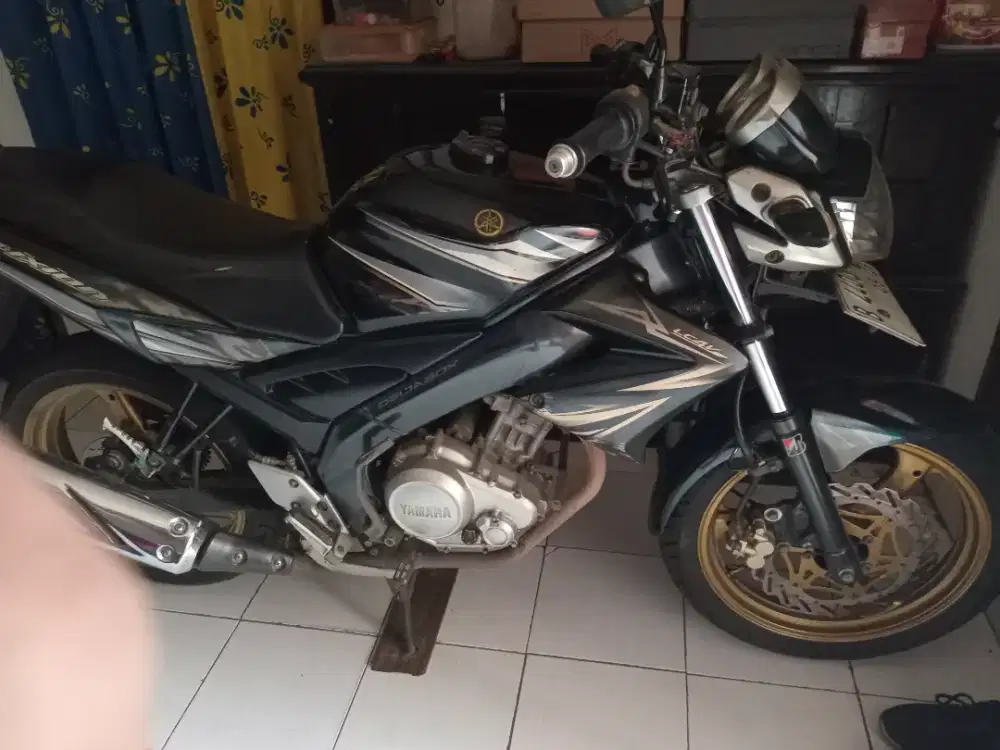 Jual vixion 2010 bekasi selatan