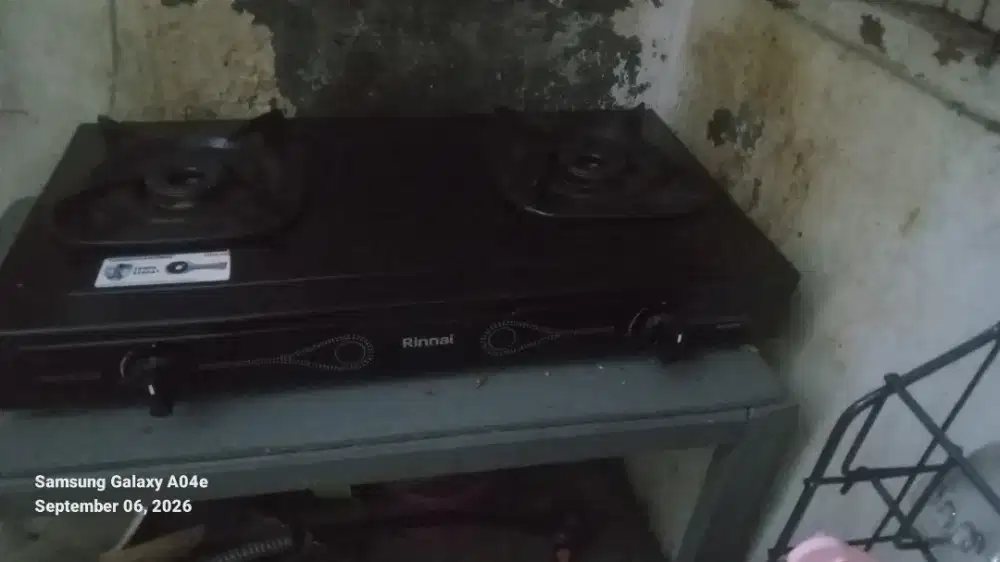 Kompor rinai 2 tungku