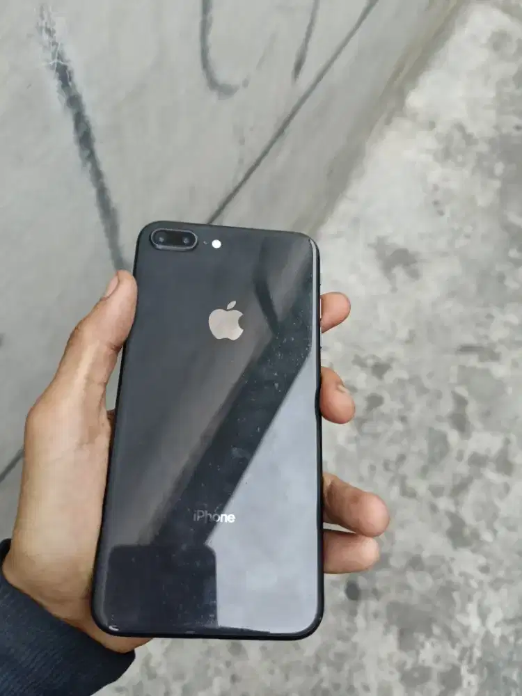 iPhone 8+ 64Gb Bisa Semua Kartu Masih Orian