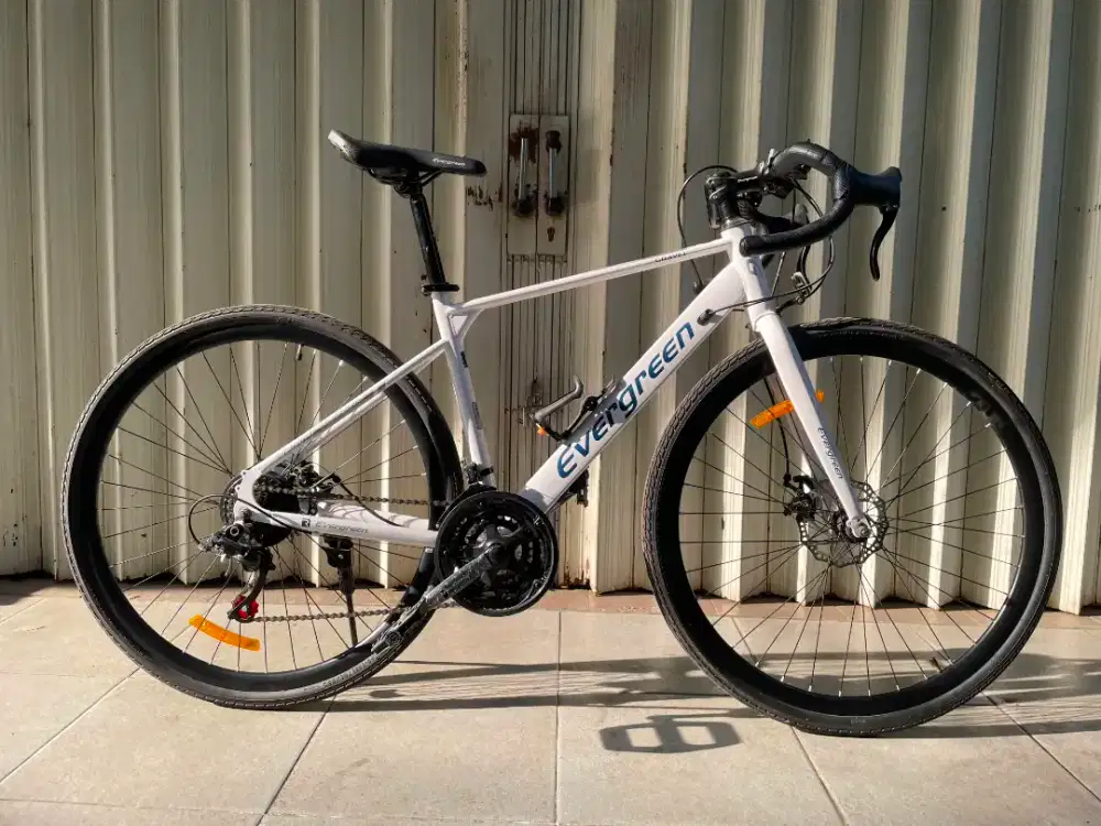 Sepeda Gravel Evergreen 700c