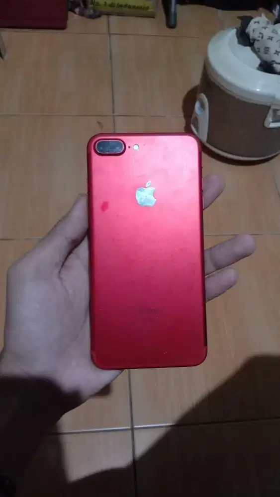 Iphone 7 plus 128GB Red series