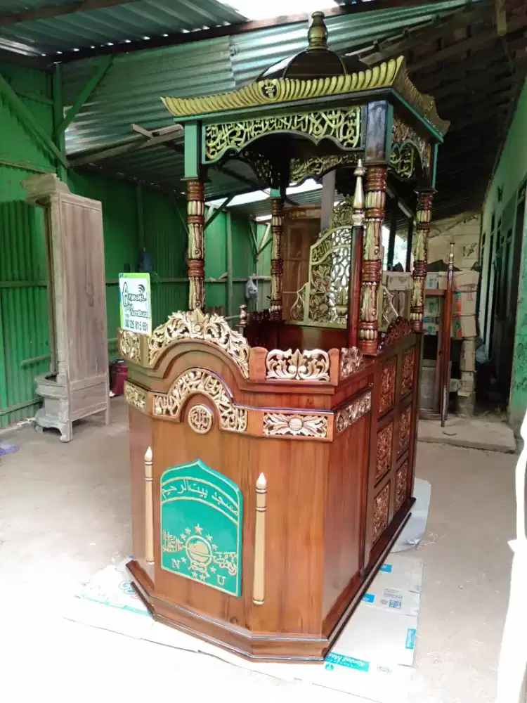 Mimbar masjid kuba full kayu jati