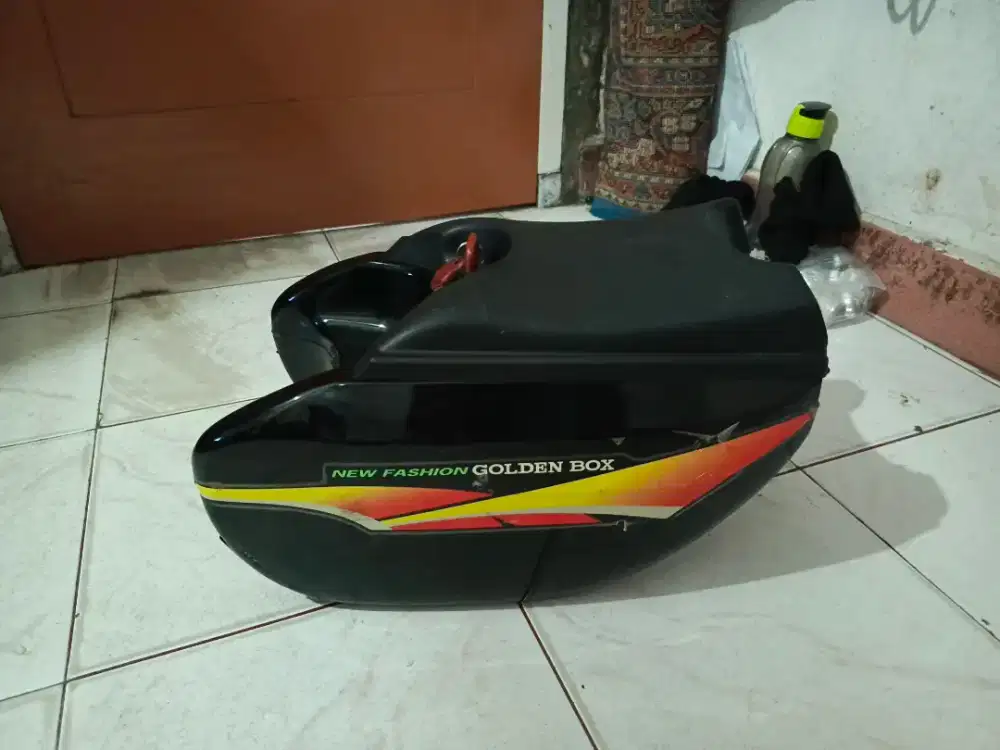 Box bagasi tengah untuk motor bebek supra,Grand,Revo,Jupiter,Vega,Dll