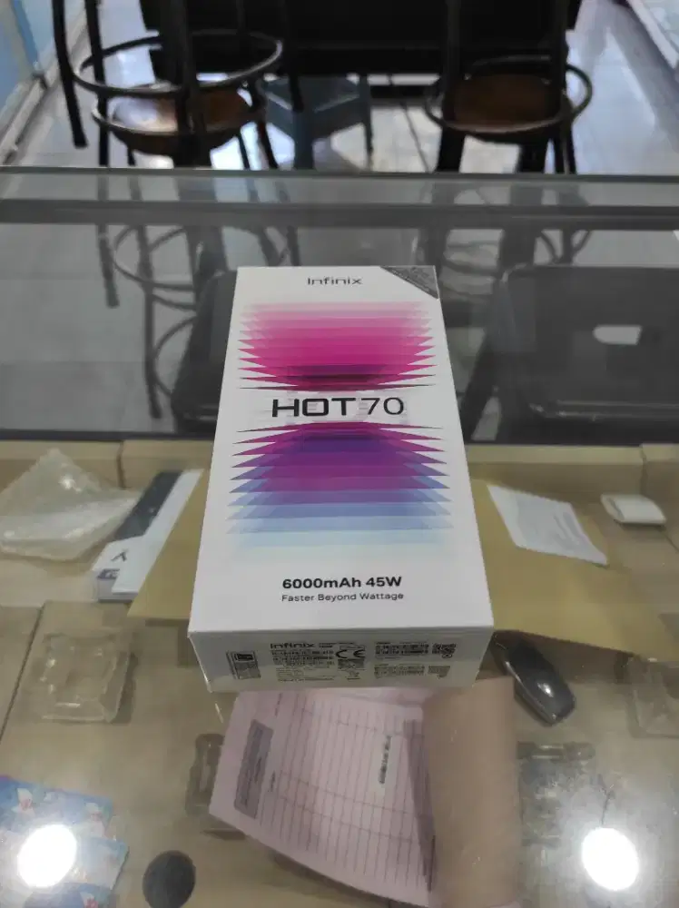 Infinix Hot 70 4+4/128 NFC Garansi resmi 1thn