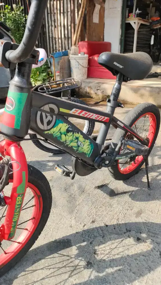 Sepeda anak merk Element r 16 siap gowes masih layak pakai 300rb nett
