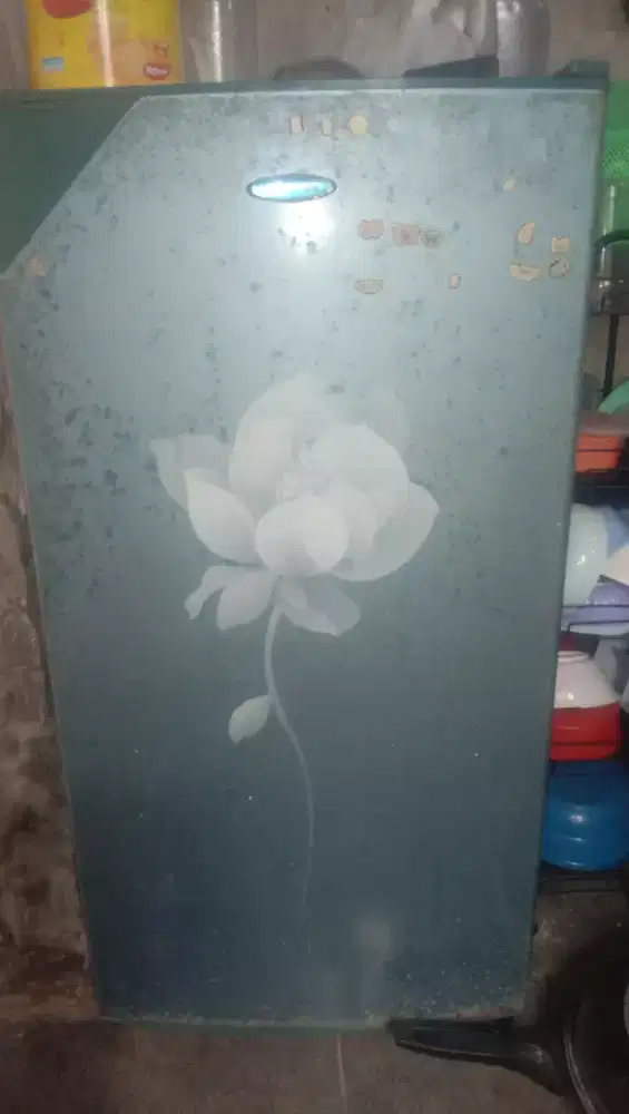 Di jual kulkas 500k