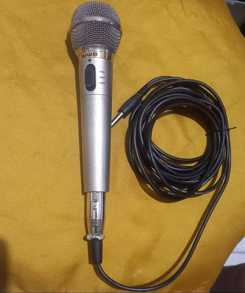 Microphone Kabel AIWA,O8I3IO7 55OOO,Type AW-308,body besi,Normal,NET.