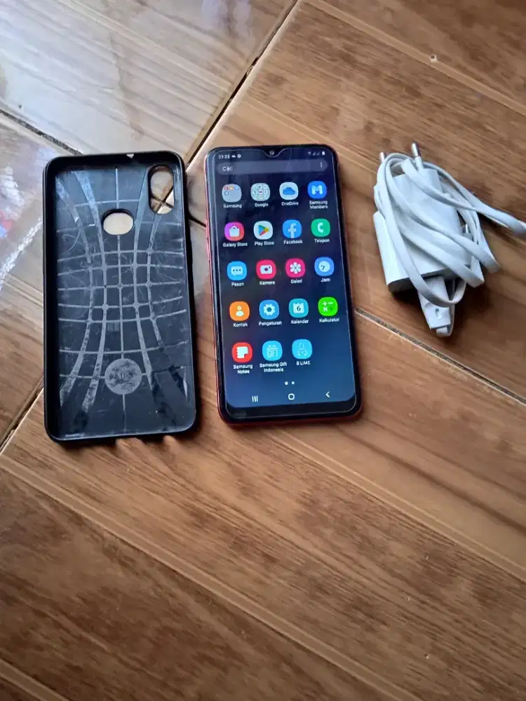 Dijual Hp Samsung A10S Ram 2/32