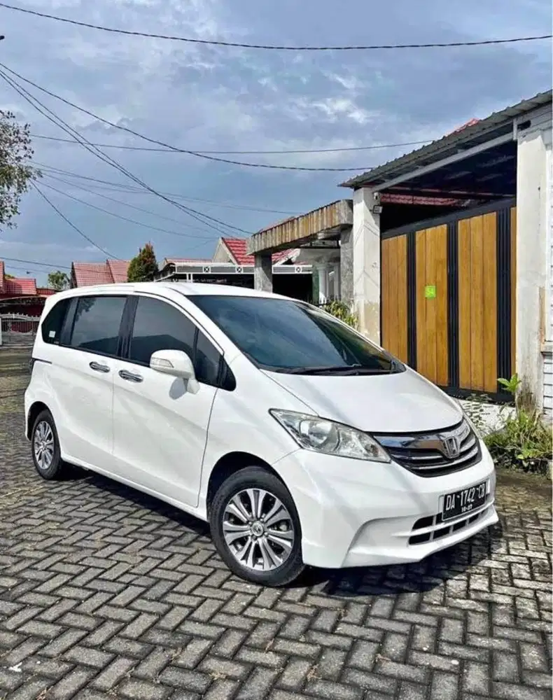 Honda Freed PSD rahun 2012