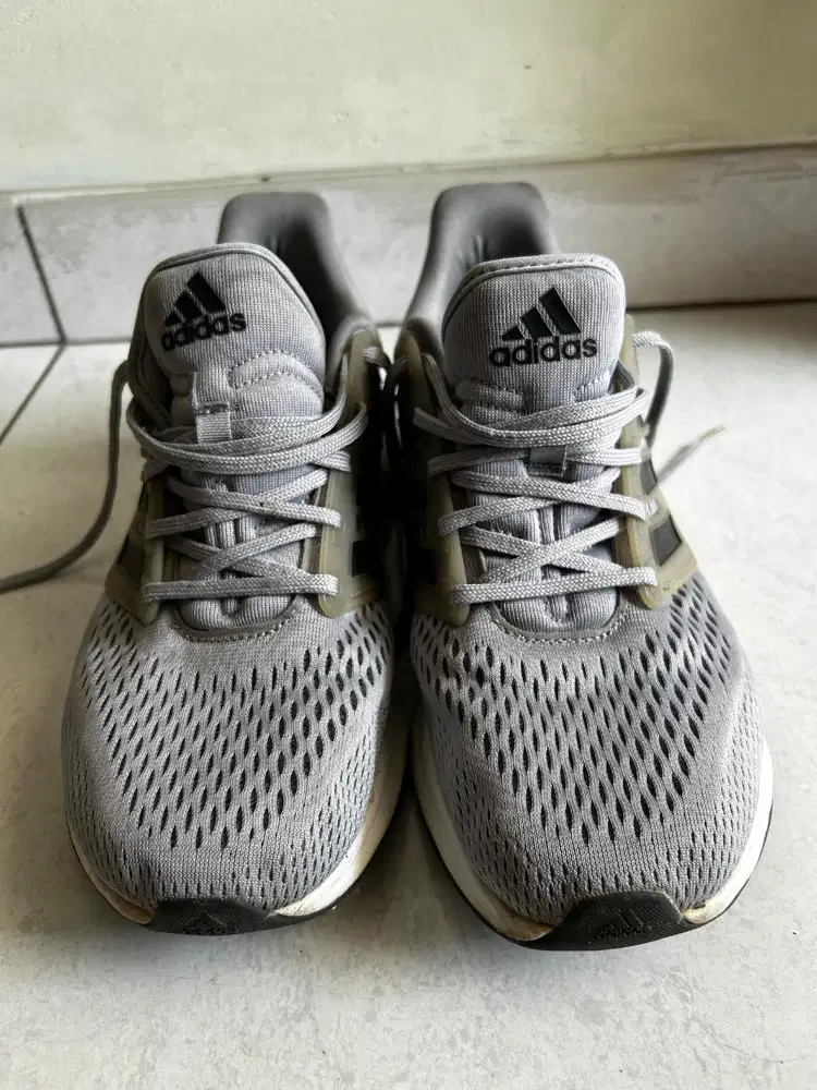 Adidas EQ21 Run size US 8 1/2
