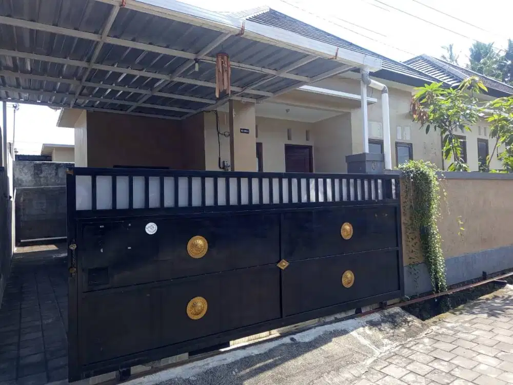 Disewakan Rumah di Komplek Perumahan One Gate System