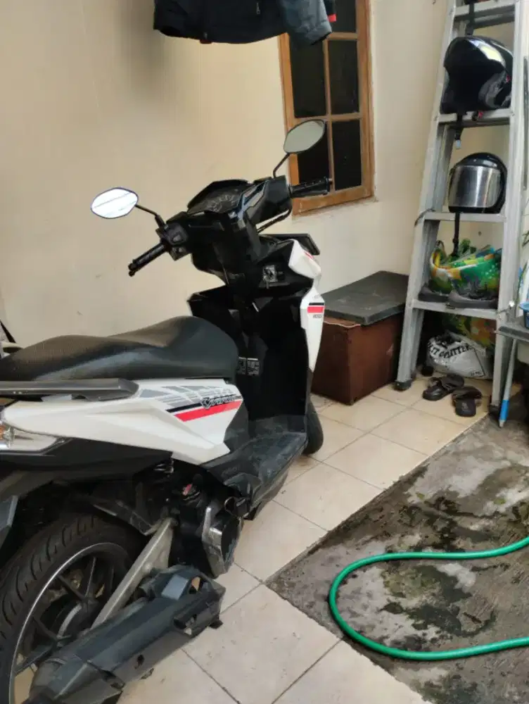 Vario 125 LED CBS 2017