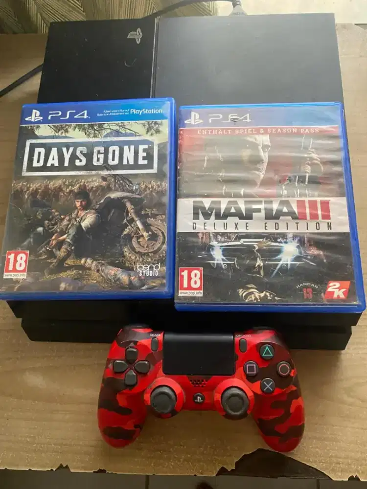 PlayStation 4 Fat