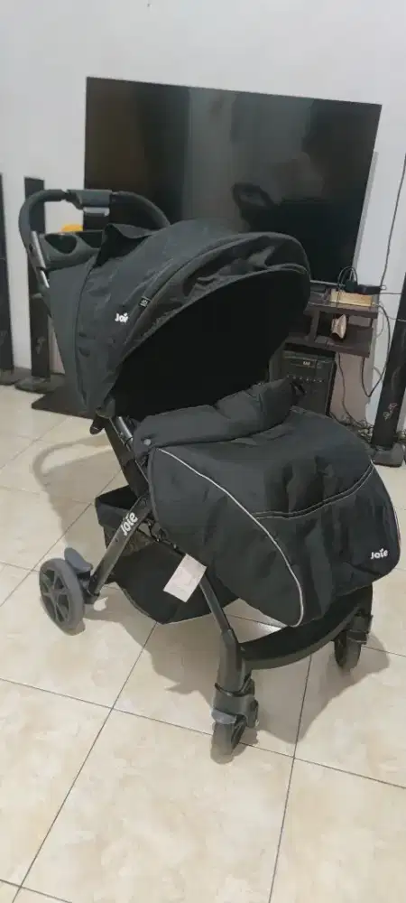 Jual Cepat, Stroller Bayi Joie Muze LX Kondisi Bagus