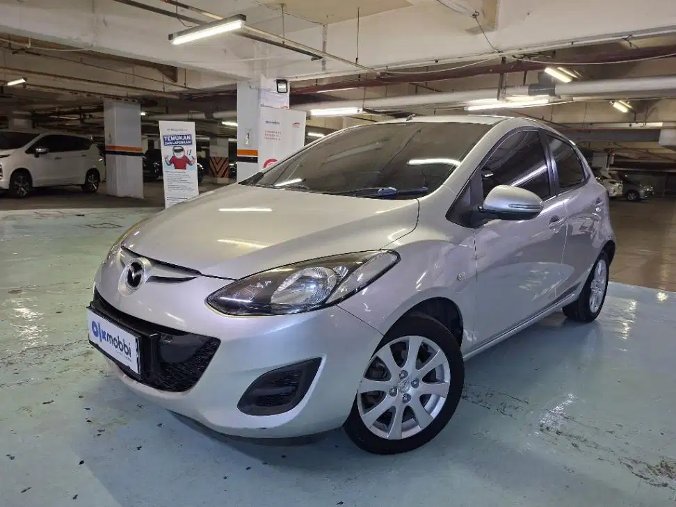 KM Rendah - Mazda 2 1.5 S Bensin-AT 2012