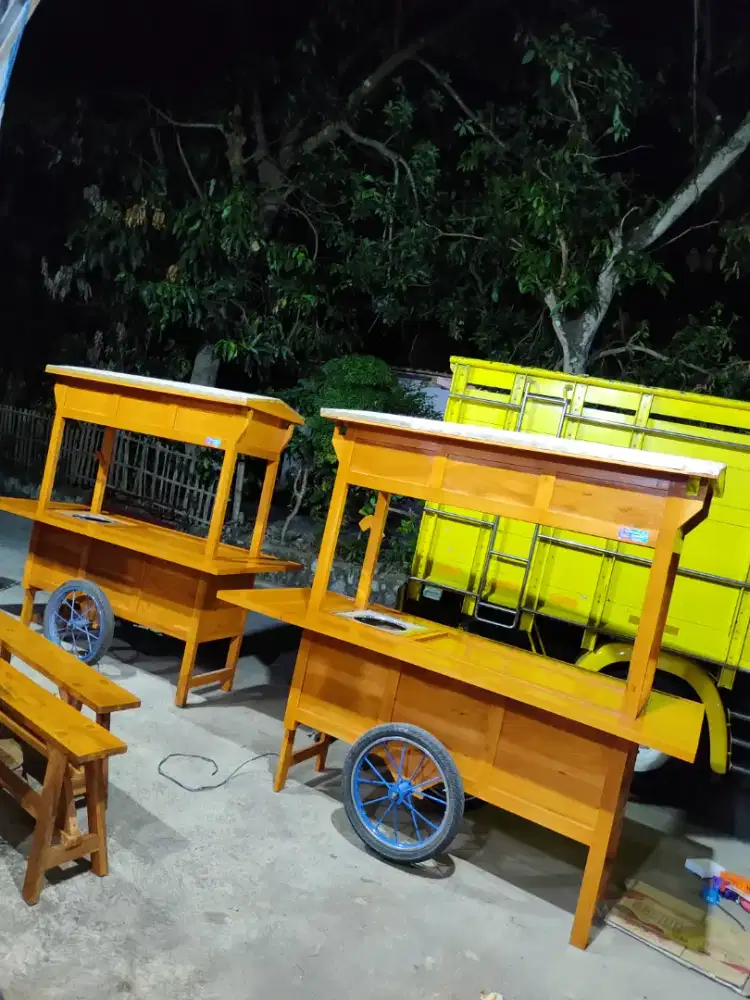 Gerobak Angkringan jg Melayani Pesanan Grobak Bakso Mie Bubur Sate dlL