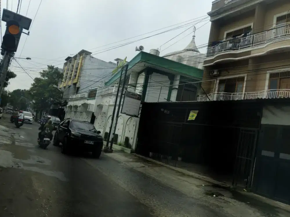 RUKO STRATEGIS MEDAN AREA DEKAT JALAN HALAT DAN SUKARAMAI | KONDISI RAPI