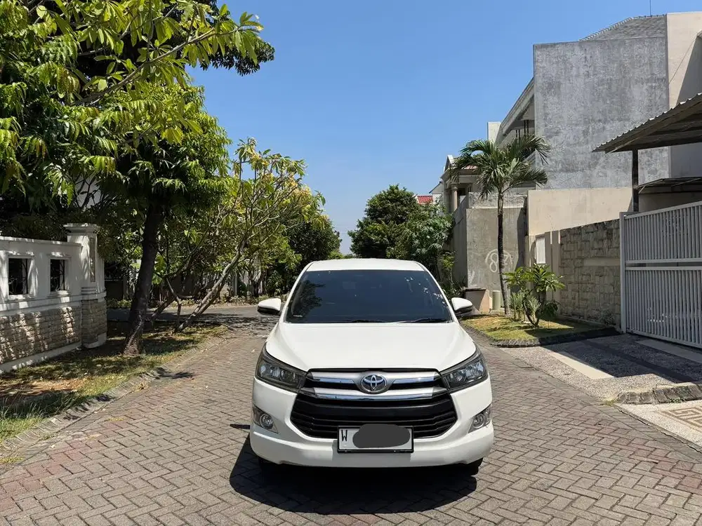 Toyota Kijang Innova 2.4 G Diesel Matic 2018 Putih Plat L