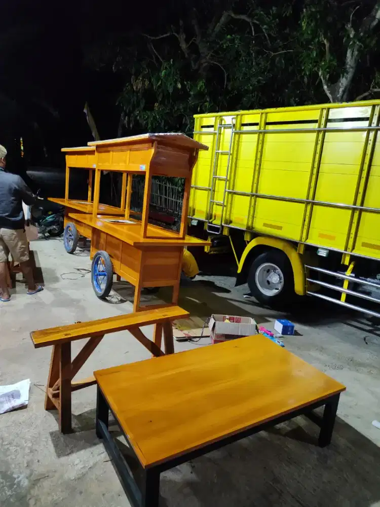 Gerobak Angkringan jg Melayani Pesanan Grobak Bakso Mie Bubur Sate dlL