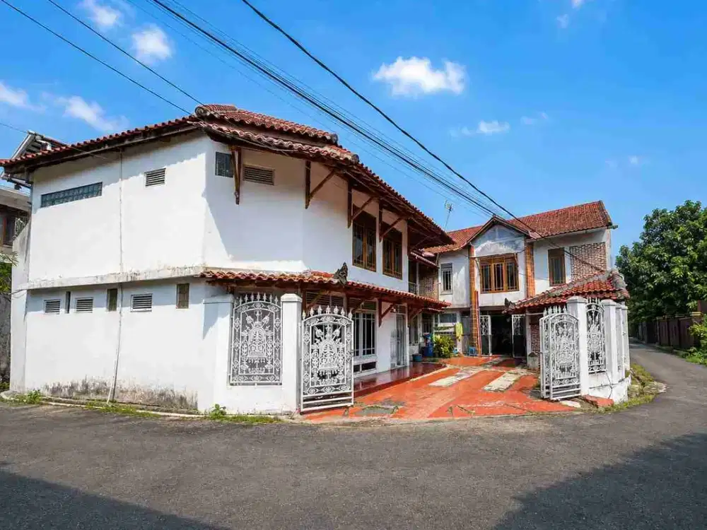 DIJUAL – Rumah Hook LT 310 m² SHM 11 KT Samping Mie Gacoan Bogor
