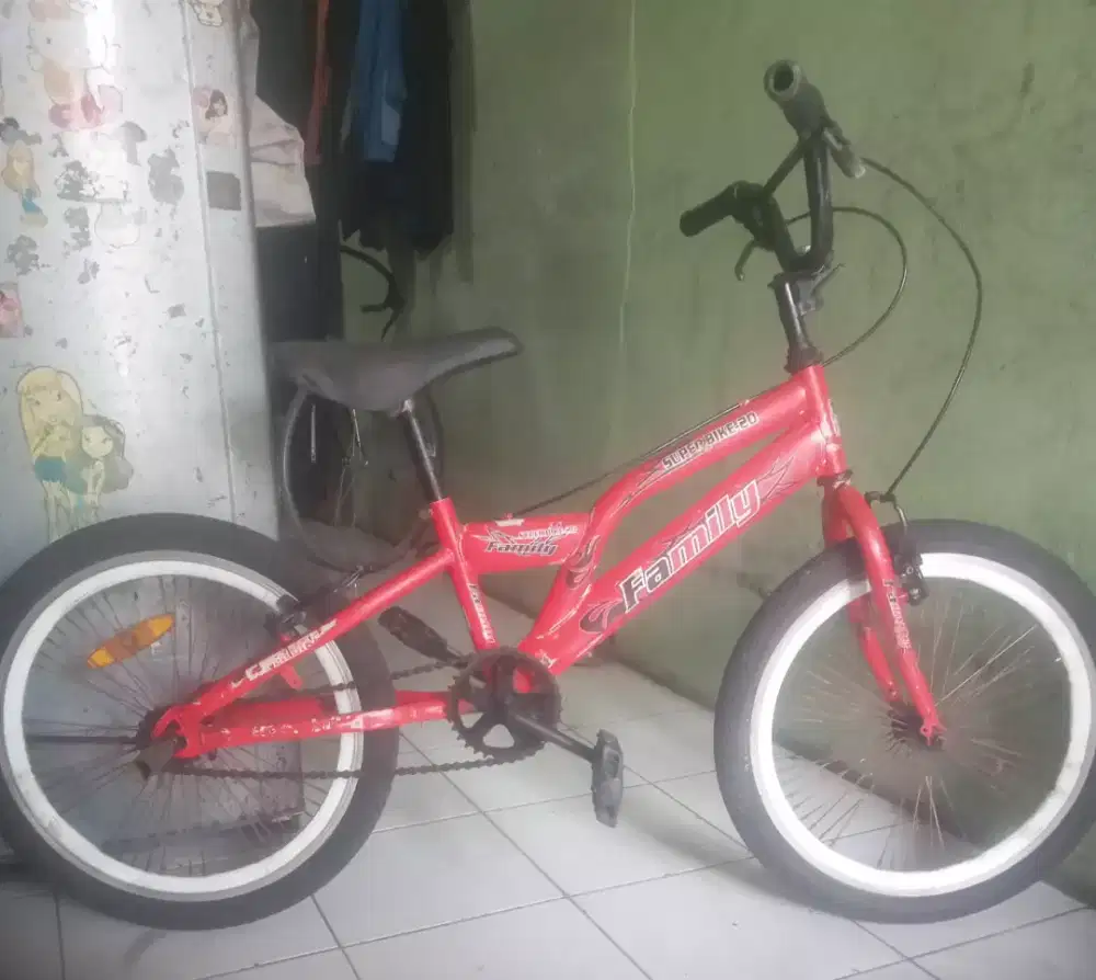 Sepeda BMX family UK 20