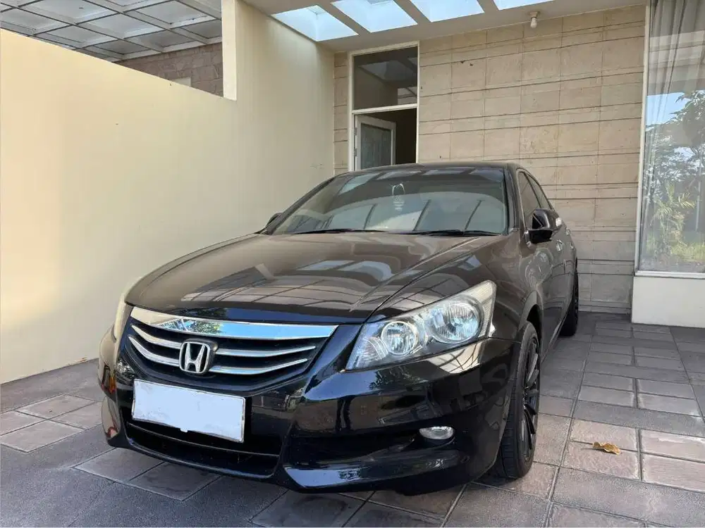 HONDA ACCORD 2.4 VTI-L 2011