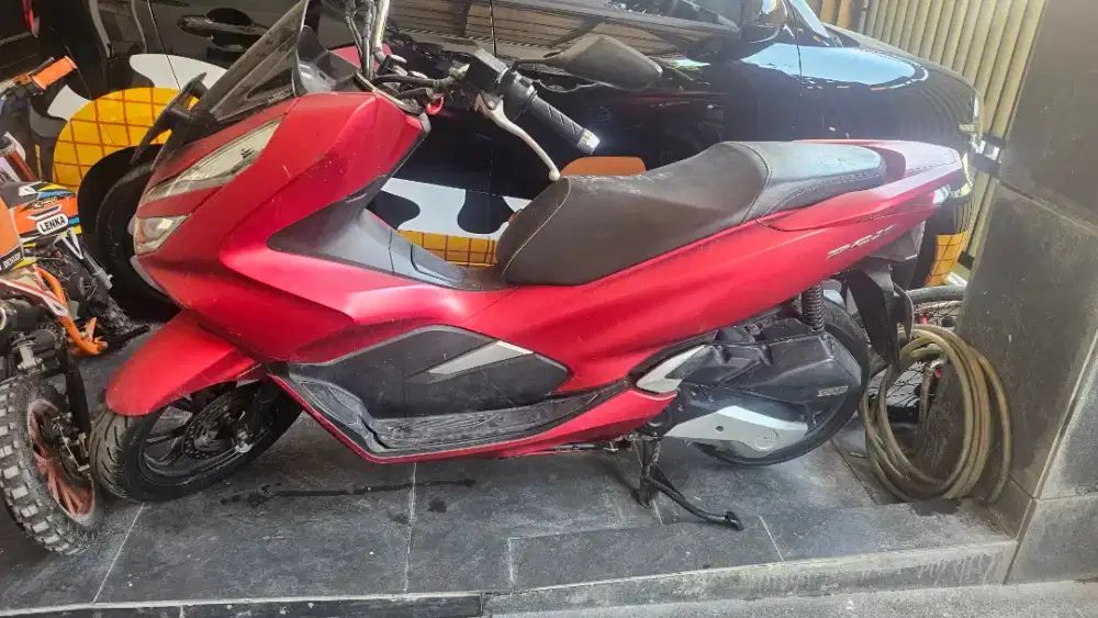HONDA PCX 150 CBS TAHUN 2019 – TANGAN PERTAMA – SIAP PAKAI