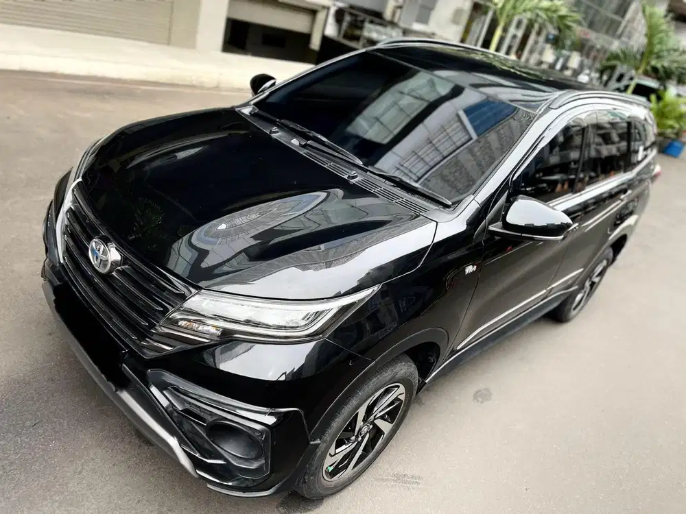 READY • TOYOTA RUSH 1.5 GR AT 2022