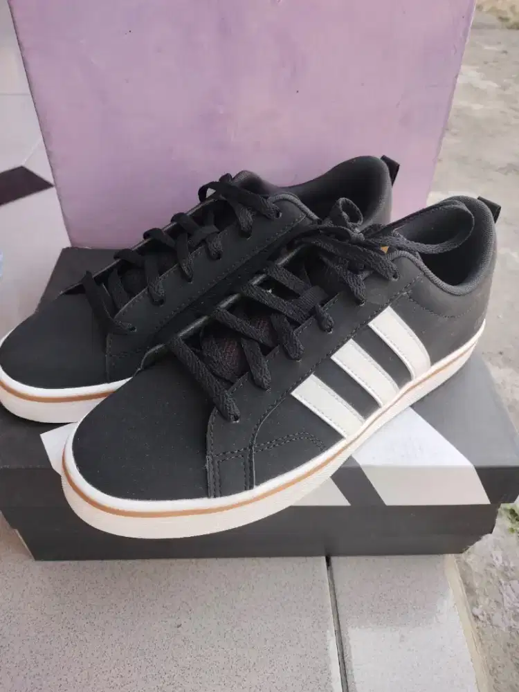Sepatu Adidas Sport