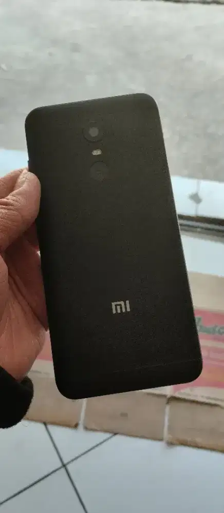 Di jual cepat redmi 5 plus
