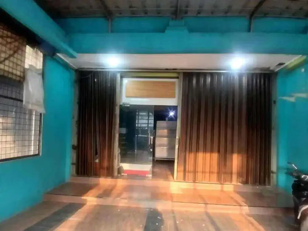 Dijual dan Disewakan Ruko 3,5 Lantai Di Rawalumbu. Bekasi Timur