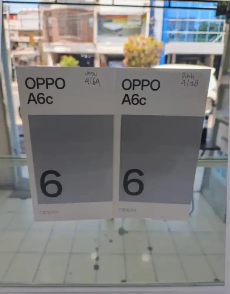 Oppo A6c 4/64gb.