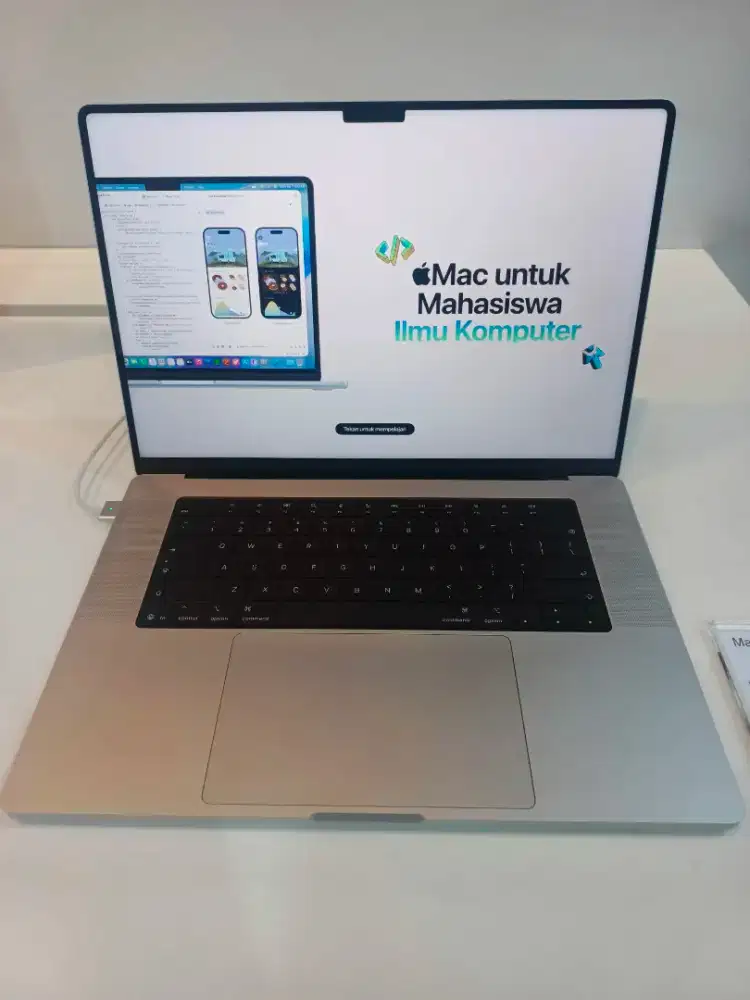 MacBook Pro 16 inci