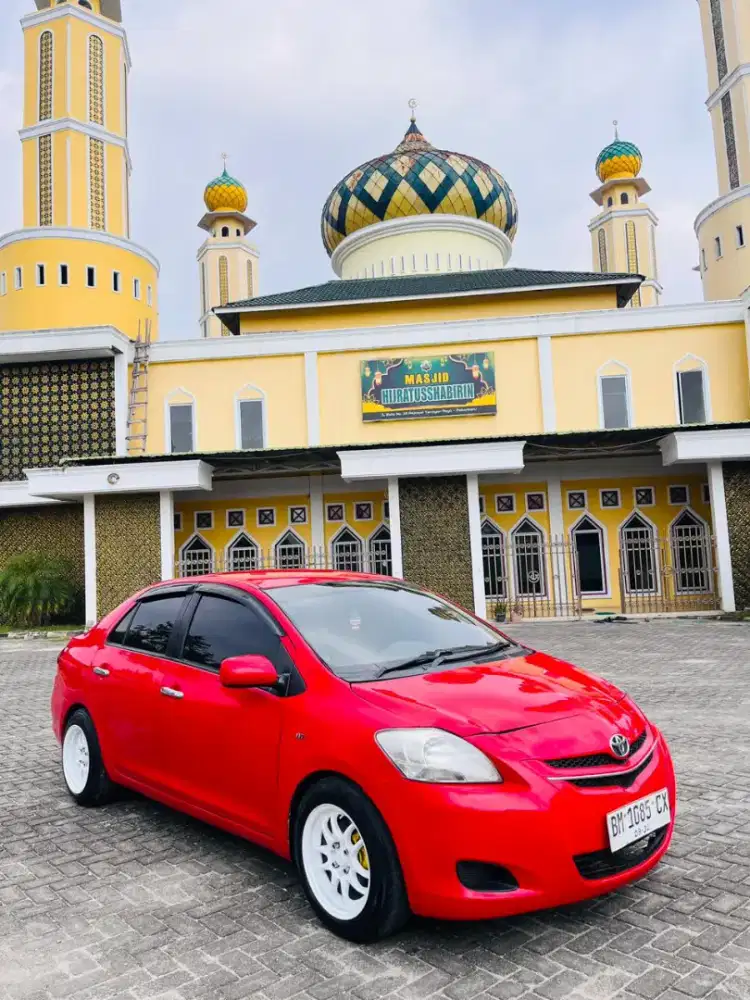 Toyota Vios limo up G