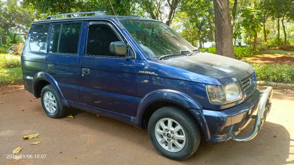 mitsubishi kuda bensin GLS 1.6 tahun 2000