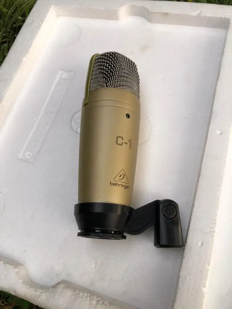 Mic Condensor Behringer C1