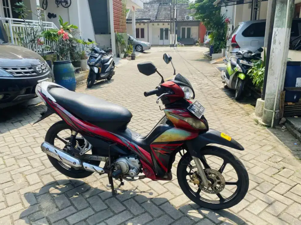 Yamaha Jupiter Z 2010 murah meriah bisa TT