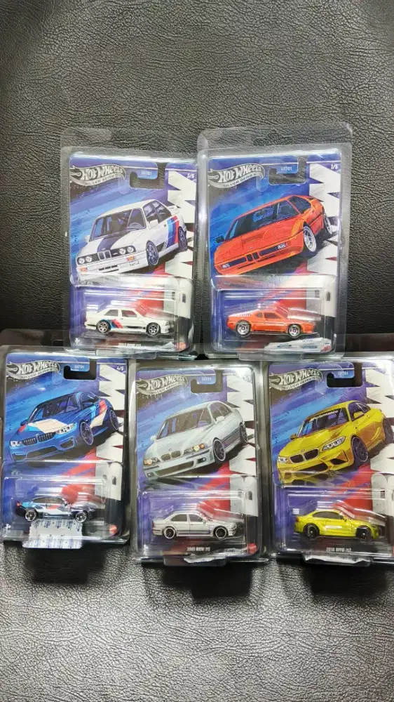 WTS Hotwheels BMW silver series