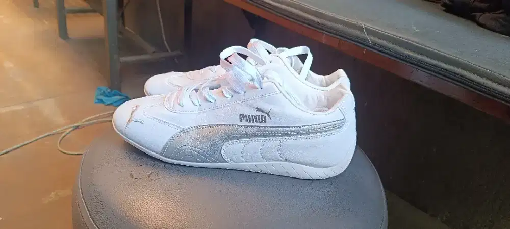 Sepatu puma speedcat