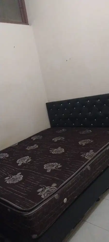 Dijual Kasur 6 kaki
