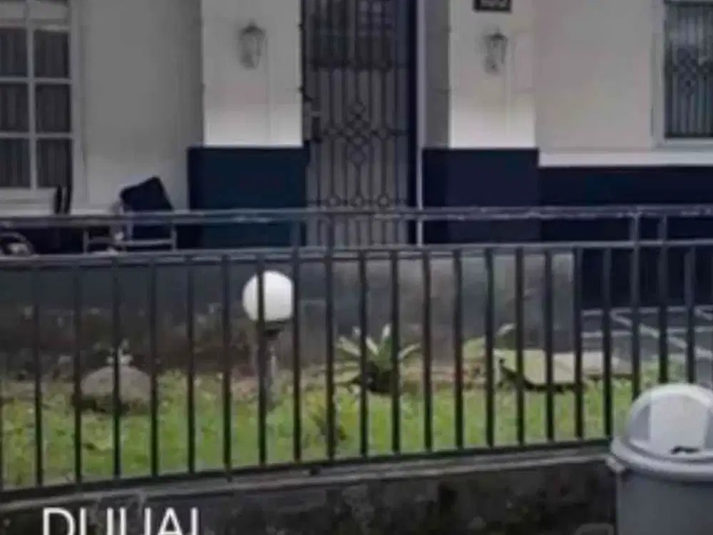 Rumah 11/2 lantai Siap Huni , Lingkungan Asri dekat Taman Budaya Sentul