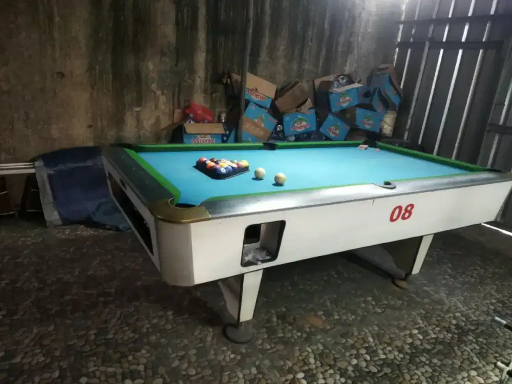 Dijual Meja Billiard bekas pakai pribadi