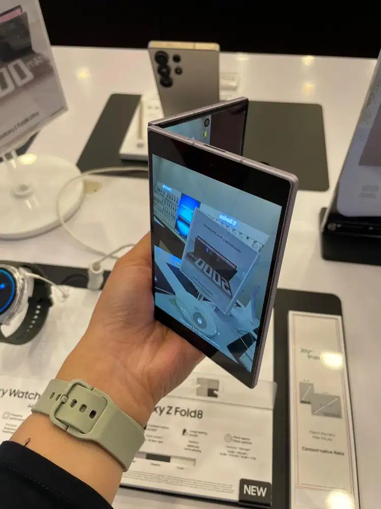SAMSUNG GALAXY ZFOLD8 PROMO CASHBACK UP 1JT (BISA CICILAN)