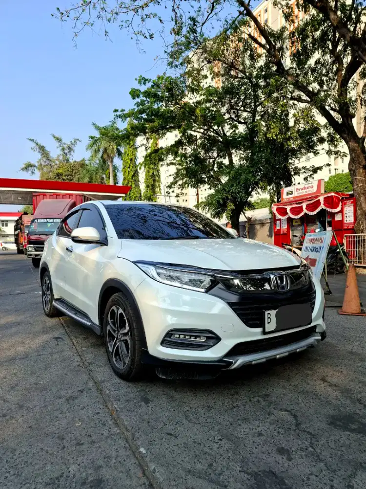 Honda HRV SE AT warna favorit putih 2019