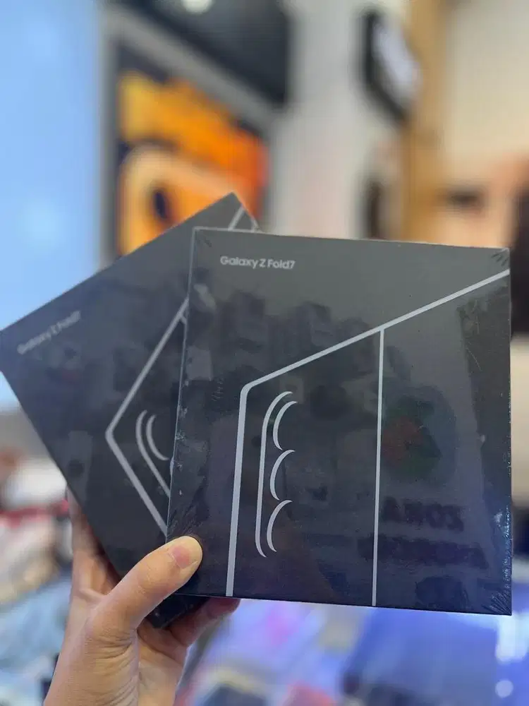 SAMSUNG Z FOLD 7 RAM 12/512GB GARANSI RESMI SAMSUNG SEIN 1 TAHUN