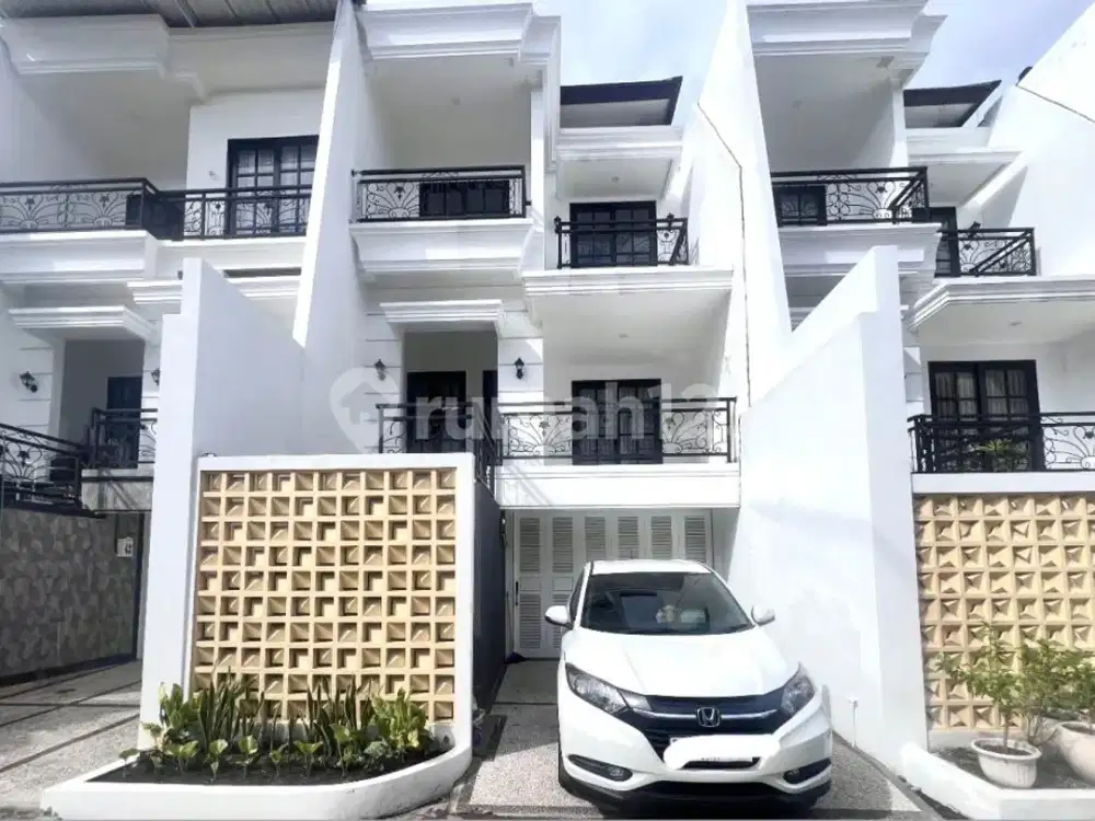 Rumah 3 Lantai Pemogan -Sewa 200Jt/Thn atau Beli 3 M, Full Furnish