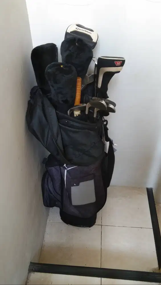 Jual stick golf siap main, merk Taylor mode dan Tomozoui