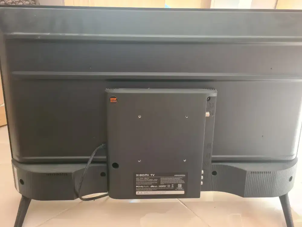 Jual Cpt Murah mo pindah luar kota. Xiaomi Google TV A32