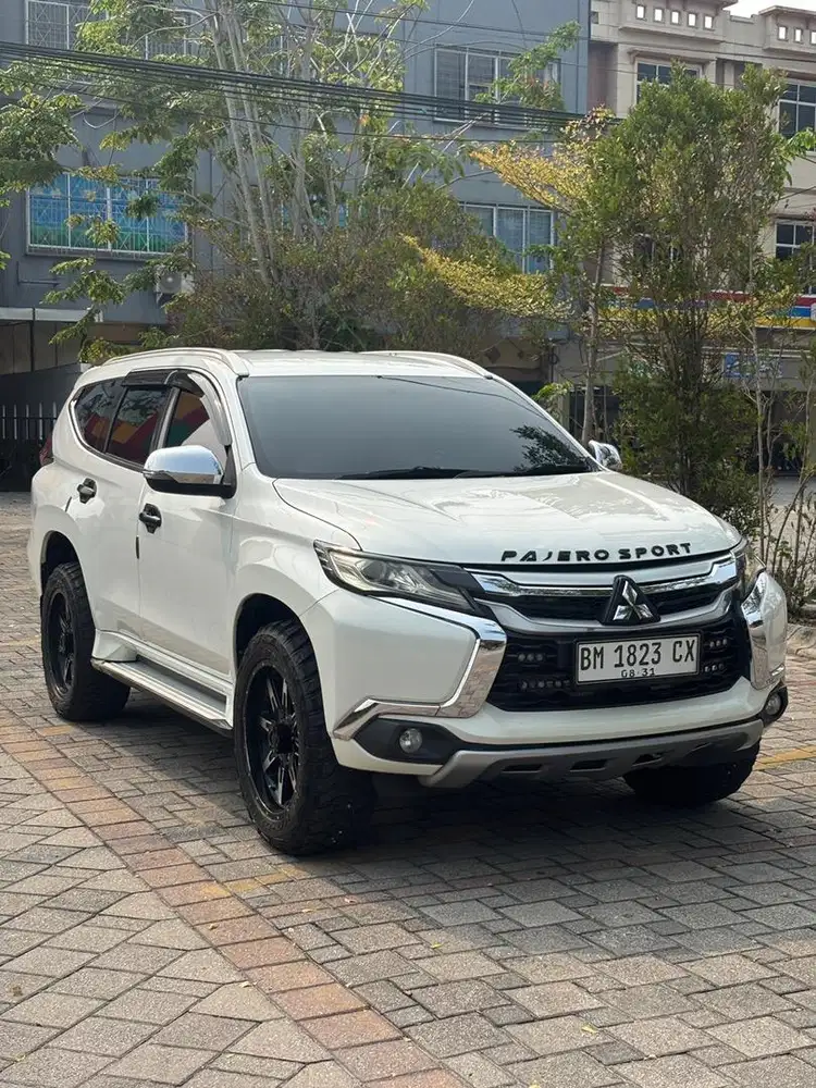 Pajero exeed matic 2016